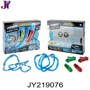 27 pièces 2.4G Télécommande Laser Char Piste Voiture Jouet Électronique Voiture Vitesse Tuyaux Jouet <span class=keywords><strong>de</strong></span> Piste <span class=keywords><strong>De</strong></span> <span class=keywords><strong>Course</strong></span> - Product Image 3