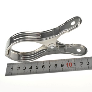 Pinces à linge robustes en acier inoxydable 201, résistantes au vent, grandes pinces à linge <span class=keywords><strong>pour</strong></span> couettes, couvertures, <span class=keywords><strong>serviettes</strong></span> <span class=keywords><strong>de</strong></span> <span class=keywords><strong>plage</strong></span>, séchage sur étendoir - Product Image 4
