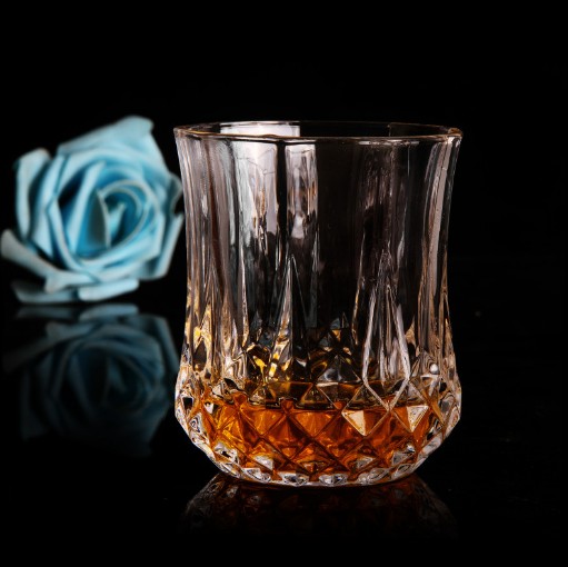 Wholesale 220ml Crystal Clear Emboss Diamond Whiskey shot Glass