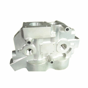 先进的专业OEM制造零件高压铝锌合金压铸汽车机械零件 - Product Image 4