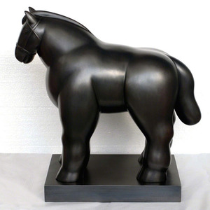 Hermosa Escultura Abstracta de Caballo Gordo en Bronce Réplica de Fernando Botero - Product Image 1