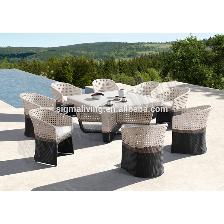 New designs high quality rattan garden coversation chairs and tables set