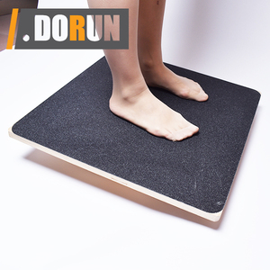 Planche <span class=keywords><strong>d</strong></span>'<span class=keywords><strong>équilibre</strong></span> professionnelle en bois, planche à bascule, accessoire de bureau debout en bois pour sous le bureau avec roulettes antidérapantes - Product Image 2