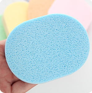 Meilleure vente 1.5cm d'épaisseur brosse de <span class=keywords><strong>maquillage</strong></span> ovale colorée de haute qualité et éponge de nettoyage du visage OEM de marque privée - Product Image 2