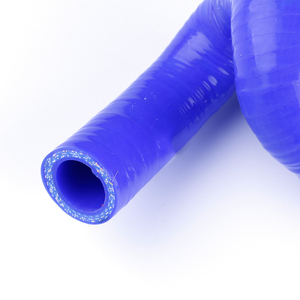 Manguera de ventilación de cubierta de leva de silicona adecuada para motor AUDI S3/TT y SEAT LEON <span class=keywords><strong>CUPRA</strong></span> R 210 BHP 1 pieza (pieza n. ° 06A 103 221 N) - Product Image 5