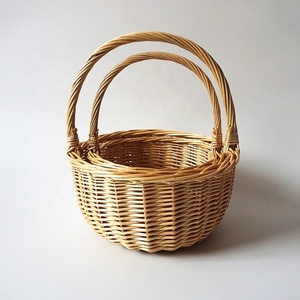 set of 2 cheap wicker gift hamper baskets for mothers day