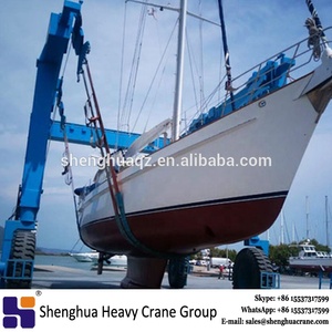 Chine Personnalisé 50 tonnes Mobile Boat Hoist Yacht Lift Crane Marine Travel Lift Fabricant - Product Image 2
