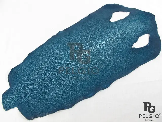 PELGIO Original polierte Stingray Haut verstecken lange Form blau