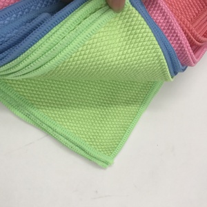 Panno per Pulizia Vetri a Rapida Asciugatura con Motivo a Squame di Pesce, Panno Magico in <span class=keywords><strong>Microfibra</strong></span> ODM - Product Image 3