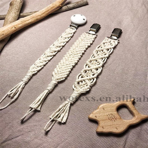 BP005 Sano <span class=keywords><strong>e</strong></span> Sicuro Fatti A Mano In Tessuto di Cotone Del Bambino Catena Ciuccio Eco-Friendly Boho Macrame ciuccio Clip - Product Image 1