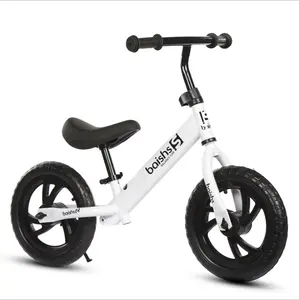 Custom Carbon Fiber Baby Sliding Balance Bike Push Bike / Mini 12 Inch No Pedal Kids Running Balance Bike For 2-5 Year Child