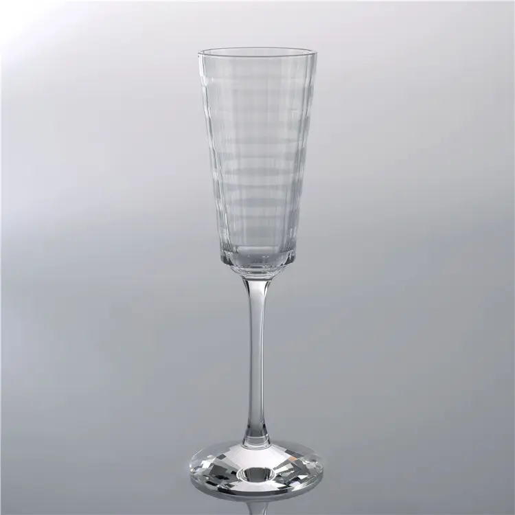 Calice da vino di whisky in vetro trasparente di lusso OEM/ODM personalizzato per la decorazione domestica della festa nuziale