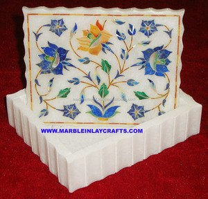 Caja tallada de mármol, para joyas caras - Product Image 1