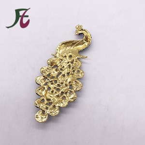 Quảng Châu Nhà Máy Bán Hàng Trực Tiếp Kích Thước Lớn Pha Lê Thạch Peacock Trâm Cài Với Màu Sắc Các Loại - Product Image 4