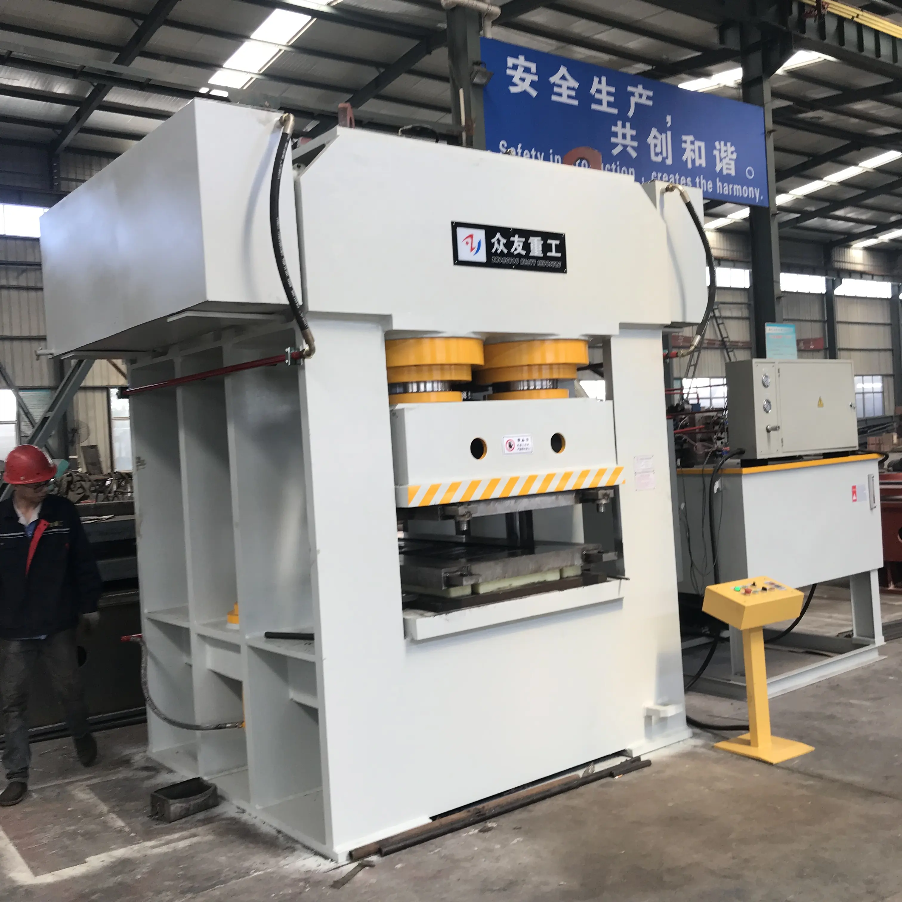 2000 ton Steel Door Skin Panel Embossing Hydraulic Press Machine