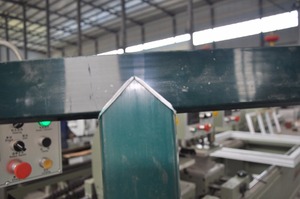 จี่ Sinon เครื่องพีวีซีหน้าต่างประตู <span class=keywords><strong>V</strong></span> ตัดเลื่อย - Product Image 3