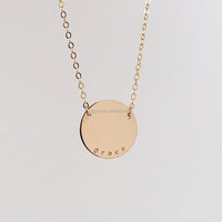 Sapphire — bijoux simples en or 14 K, pendentif avec lettres nom, Double face, disque, breloque pour femmes, type de bijoux Initial, vente en gros