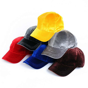 Cappello da Baseball in velluto bianco personalizzato a 6 pannelli 2021 realizzato in Cina - Product Image 2