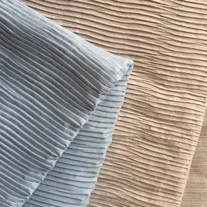 Trung quốc giá rẻ 100% polyester nhuộm đồng bằng nghiền nát xếp li vải cho hometextile