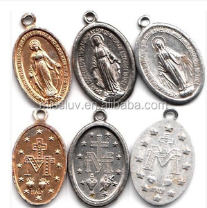 Tùy Chỉnh Tôn Giáo Huy Chương Christian Saint Tôn Giáo Charms Mặt Dây Chuyền Tôn Giáo Cổ Điển Charms Made In China MISS LUV Công Ty