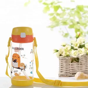 新しいデザインのかわいい標準的なプラスチック製の赤ちゃんの子供用ウォーターボトル