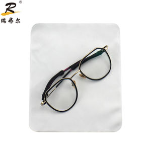 Di alta qualità giapponese <span class=keywords><strong>microfibra</strong></span> <span class=keywords><strong>magico</strong></span> <span class=keywords><strong>panno</strong></span> per la pulizia degli occhiali lente dello schermo del telefono <span class=keywords><strong>panno</strong></span> per la pulizia degli occhiali - Product Image 4