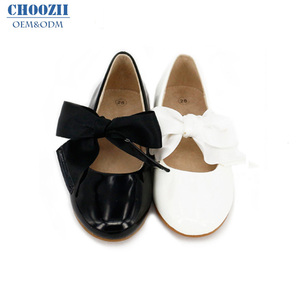 Choozii Best Seller Eleganti Scarpe da Balletto in Vera Pelle con Fiocco per Bambine - Product Image 2