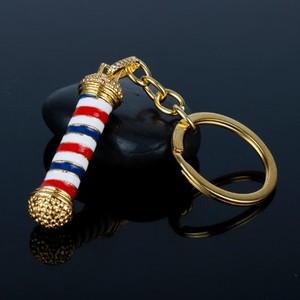 Nouveau <span class=keywords><strong>porte</strong></span>-clés poteau <span class=keywords><strong>de</strong></span> barbier 3D 2025, bijoux fantaisie, collier <span class=keywords><strong>porte</strong></span>-clés, <span class=keywords><strong>porte</strong></span>-clés hip-hop, poteau <span class=keywords><strong>de</strong></span> barbier, coiffeur - Product Image 3