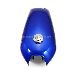 Réservoir de carburant pour moto Cafe Racer de 2,4 gallons <span class=keywords><strong>avec</strong></span> <span class=keywords><strong>bouchon</strong></span> à <span class=keywords><strong>clé</strong></span> - Product Image 4