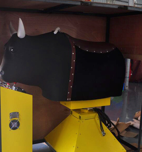 Thiết Kế Thú Vị Trong Nhà Ngoài Trời Inflatable Bull Fight Trò Chơi Cho Người Lớn Để Bán - Product Image 6