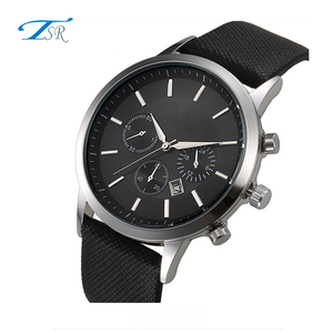 Montre à quartz élégante et abordable avec bracelet en cuir, boîtier en alliage, cadran en cristal, pour homme, résistante à l'eau, cadran <span class=keywords><strong>de</strong></span> 45 mm, vente en gros - Product Image 3