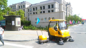 Nuova Spazzatrice Elettrica a Batteria Mingnuo con Spazzola Laterale, Motore e Pompa 48V, 8 Ore di Autonomia, Certificazione CE per Uso Domestico, Agricolo e Stradale - Product Image 6