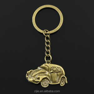 Moda 30mm llavero dominante del metal llavero joyería bronce antiguo plateado coche VW bug escarabajo Herbie 16 * 13mm colgante - Product Image 1
