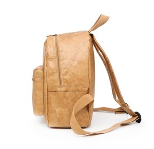 <span class=keywords><strong>Zaino</strong></span> in <span class=keywords><strong>tessuto</strong></span> Tyvek <span class=keywords><strong>nero</strong></span> fresco con Logo personalizzato lavabile all'aperto per scuola escursionistica borsa da viaggio chiusura a cerniera e manico con cinturino - Product Image 3