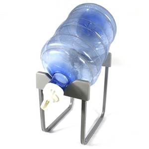 Metal 3-5 galon su sürahisi mutfak depolama ve ekran için pas dayanıklı kaymaz demir içecek dağıtıcı standı - Product Image 1