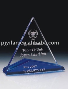 bon prix de base sculptéqualité pyramide de cristal bleu - Product Image 1
