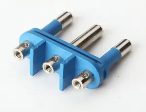 3-Pin plug insert, voor Italië, met aarde pin (kleine)