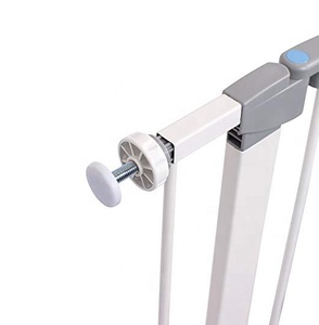 Barrera Puerta de seguridad para bebés para marco de puerta Puerta DE SEGURIDAD retráctil de metal ajustable para bebés Valla DE SEGURIDAD Escaleras Puerta para bebés o mascotas - Product Image 2