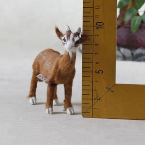 Chine Artificielle Animal Factory Vente Chaude Décoration de La Maison De Chèvre Réaliste Mini Jouet De Fourrure De Chèvre - Product Image 6