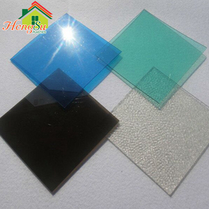 À effet de serre de <span class=keywords><strong>toiture</strong></span> clair couleur 3mm 4mm 5mm 6mm 8mm 10mm 12mm Solide En <span class=keywords><strong>Polycarbonate</strong></span> feuilles - Product Image 1