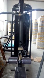 เครื่องดึงลงเหล็ก TZ-6057 & อุปกรณ์ยิมแถวต่ำใช้ในการฝึกที่ทนทานเชิงพาณิชย์ - Product Image 3