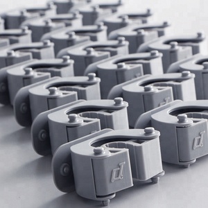 Fabricante de plástico mágico Flexible montado en la pared reutilizable Houseware Mop escoba gancho de Pared Soporte - Product Image 5