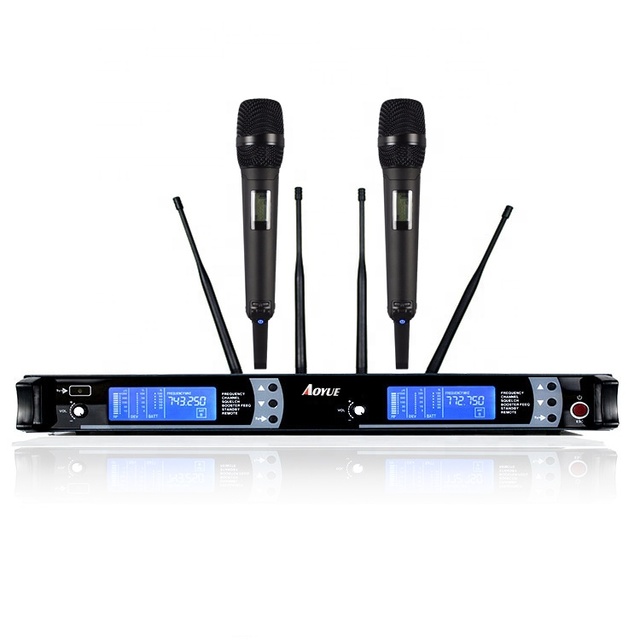 High Quality 4 Antenna Karaoke System UHF Microphones Wireless