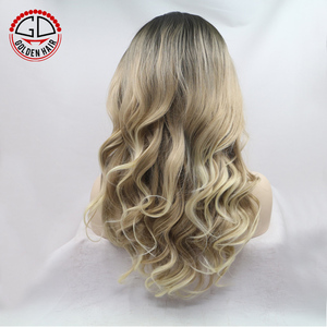<span class=keywords><strong>Parrucca</strong></span> <span class=keywords><strong>Bionda</strong></span> <span class=keywords><strong>Corta</strong></span> Lace Front di Alta Qualità in Fibra Futura Senza Colla - Product Image 2