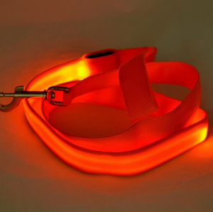 Súper LED Perro Amor mucho más seguro en la noche intermitente correa del perro - Product Image 6