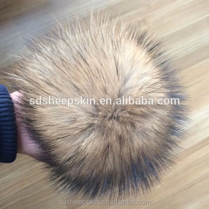 Schöne lange Haare 10cm-15cm echte chinesische Waschbär Pelz kugeln