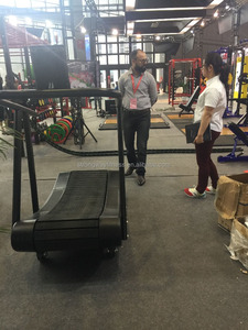 SW-500 autoalimentado tipo de pista Correa commercail caminadora <span class=keywords><strong>en</strong></span> gimnasio - Product Image 3