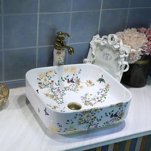 Lavabo de salle de bain en céramique artistique, design carré, motif floral et d'oiseaux, fabriqué à Jingdezhen - Product Image 1