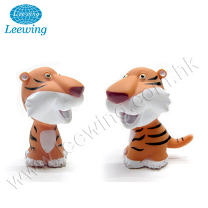 Hucha de Plástico PVC sin Ftalatos, Personalizable con Diseño de Tigre, para Ahorrar Dinero, Regalo Promocional en Oferta - Product Image 2