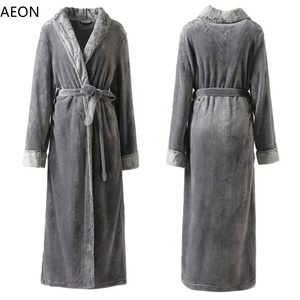 Di lusso Con Cappuccio Extra Lungo di Spessore di Flanella di Corallo del panno morbido Pelliccia Robe Accappatoio Degli Indumenti Da Notte Per Gli Uomini e Le Donne Damigella D'onore Robe Vestaglia - Product Image 2